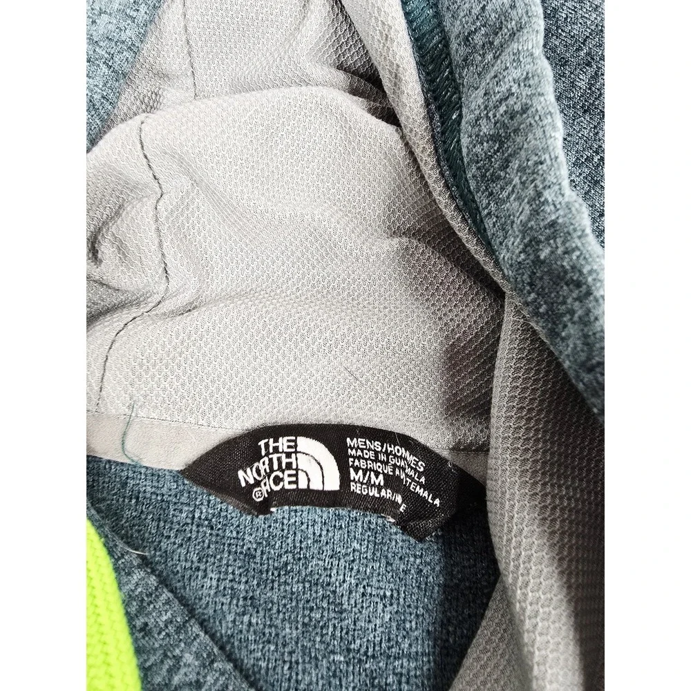 North Face Mountain Athletics Hoodie Mens Medium Pullover Outdoor Athletic Sweat